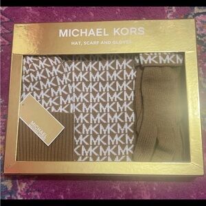 Michael Kors 3 pieces set hat scarf and gloves